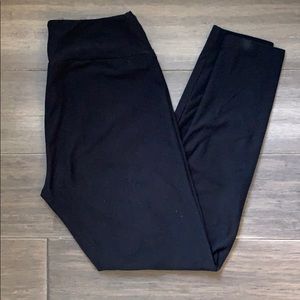 Lularoe One Size Black Leggings